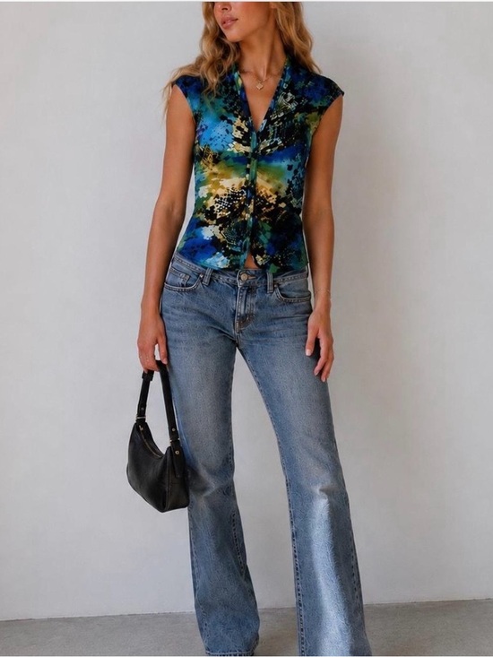 Cache Tops - Cache Blue top